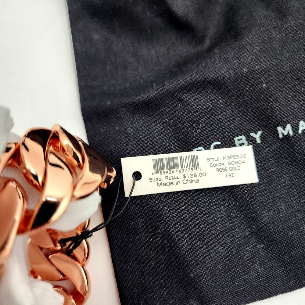 MARC BY MARC JACOBS Katie Turn Lock Rose Gold Bracelet 7.5" - Picture 8 of 14